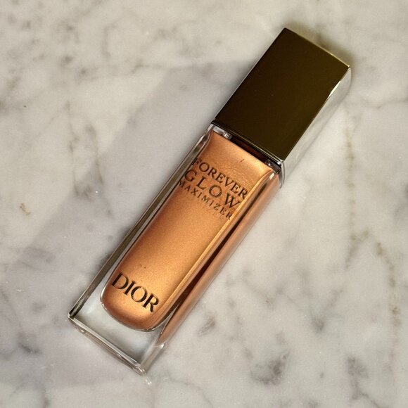 DIOR Forever Glow Maximizer Longwear Liquid Highlighter | 013 Gold - Picture 3 of 5